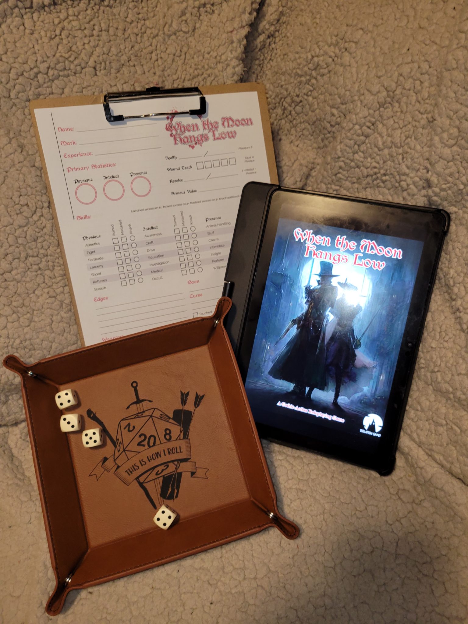 2023 Character Creation Challenge Day 8: When The Moon Hangs Low ...